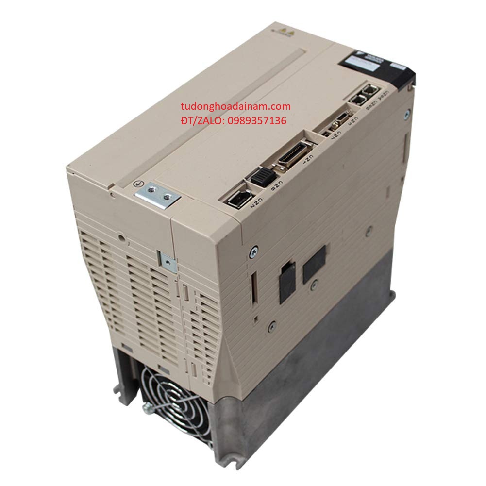 Bộ điều khiển servo Yaskawa SGDV-200A21A