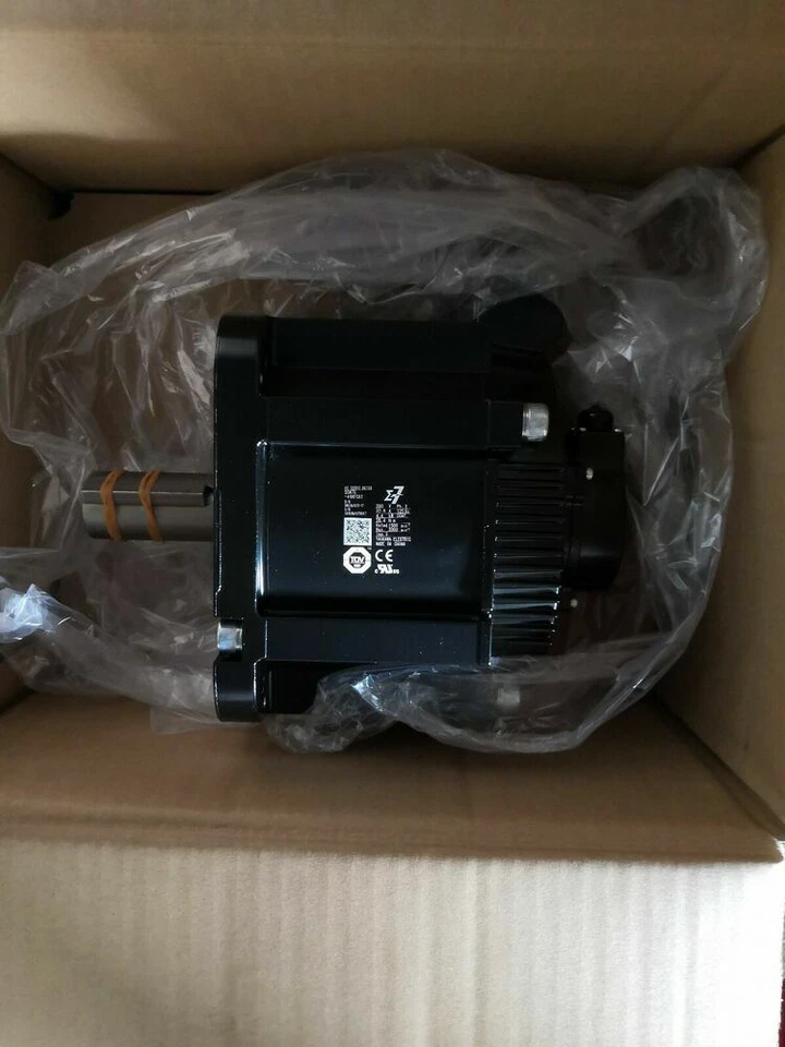 Động cơ servo Yaskawa sigma7 4,4KW SGM7G-44AFA6C, SGM7G-44AFC61, SGM7G-44AFC6C, SGM7G-44A7C61, SGM7G-44A7C6C